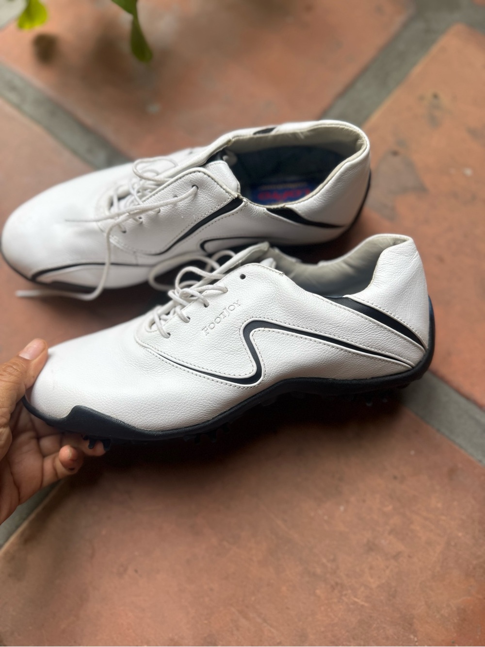 Women’s 7 FootJoy LoPro Collection Golf Shoe